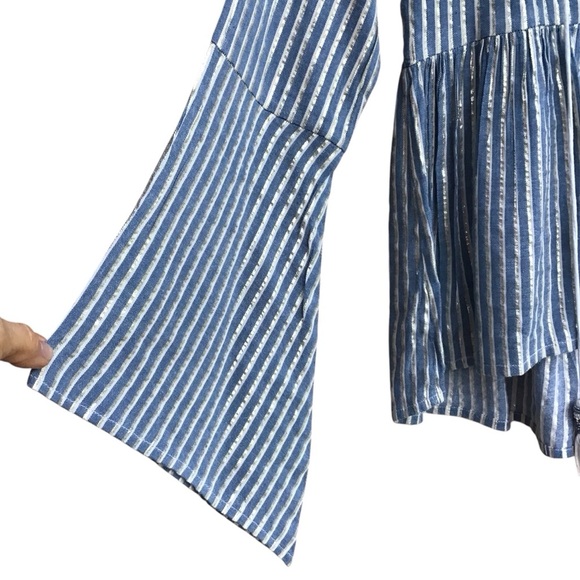 Altar’d State Dusty Blue Metallic Striped Top Size M - Picture 3 of 7